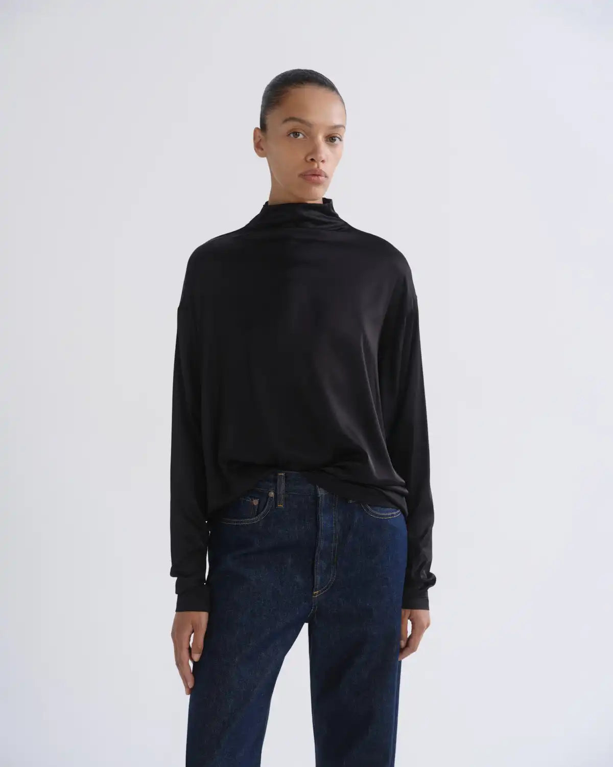 Bryony Top (Satin) in Black