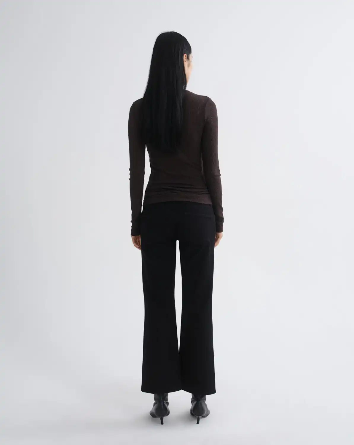 Delphi Slim Tee in Ganache