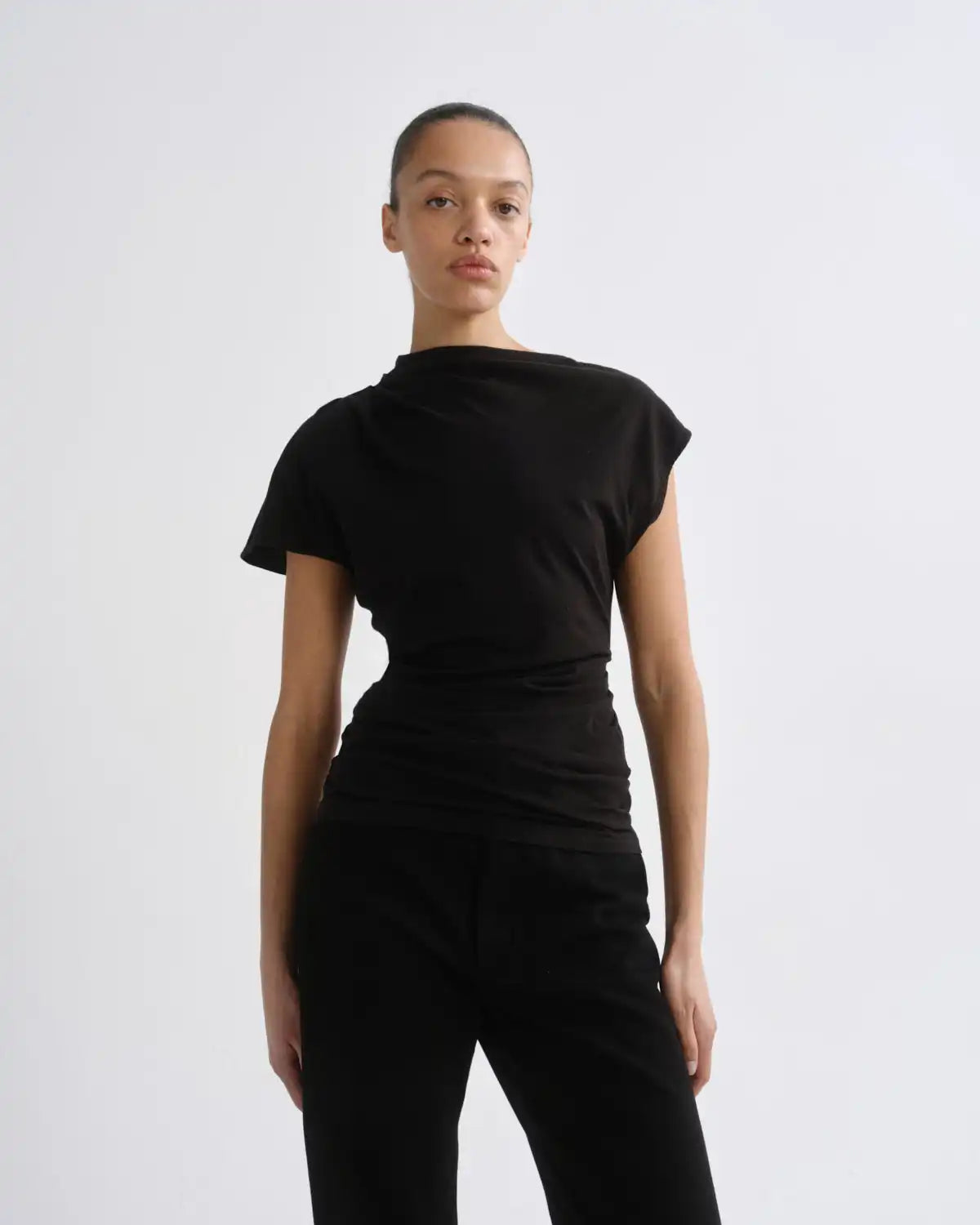 Beckly Tee in Black