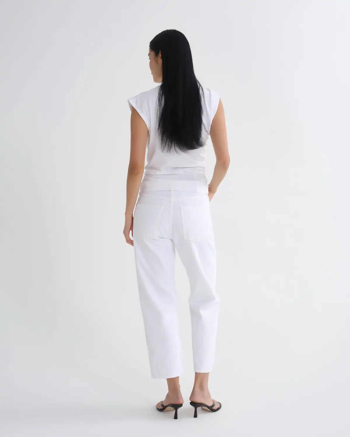 90's Crop Mid Rise Straight in Marshmallow