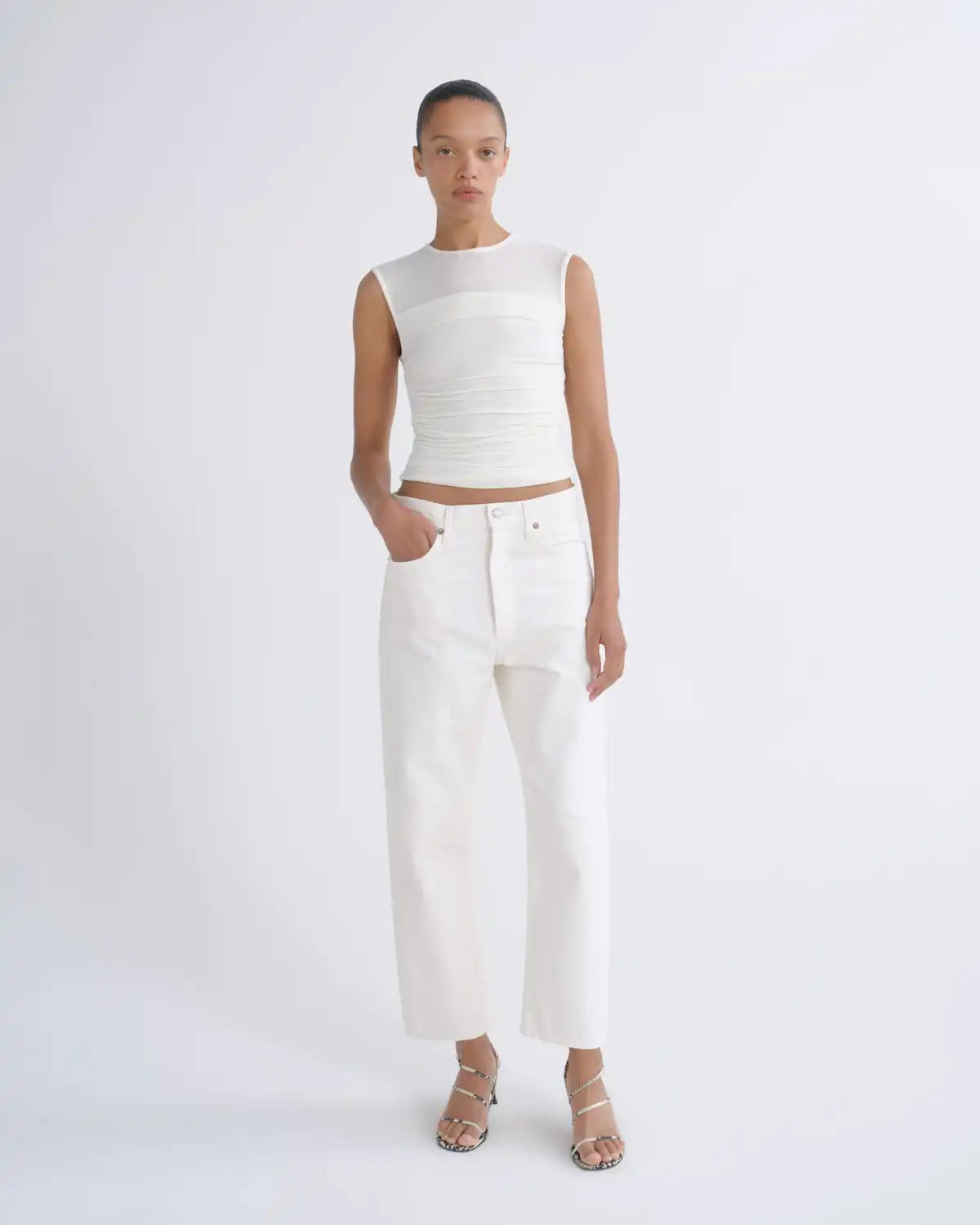90's Crop Mid Rise Straight in Fortune Cookie