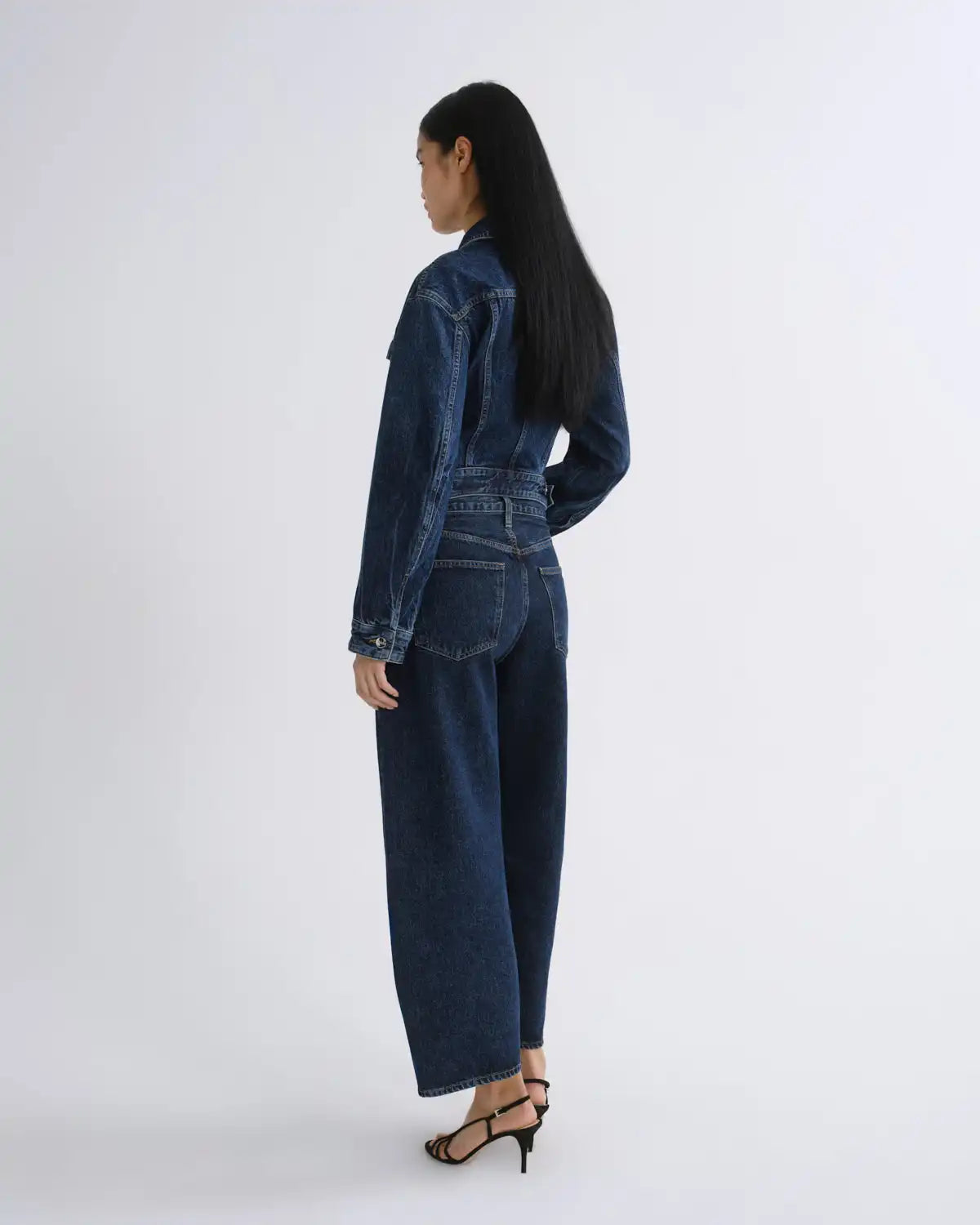 Low Curve Crop Jean in Pendulum