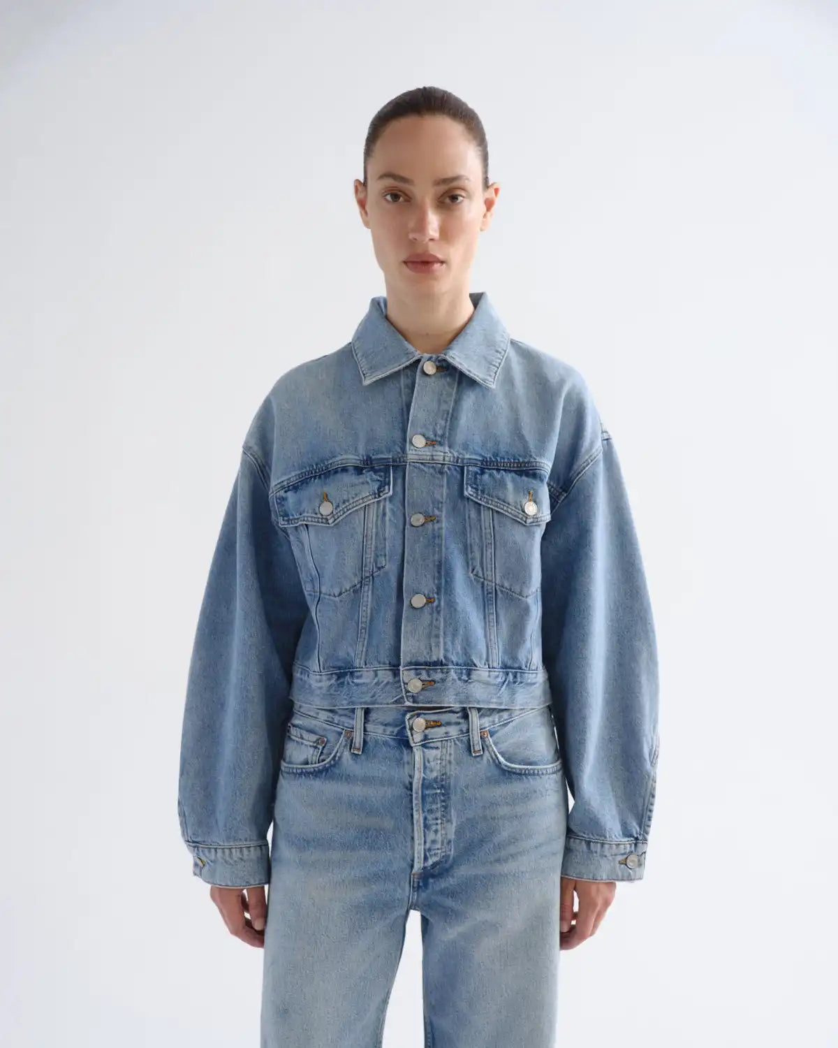 Palmer Jacket (Weightless) in Space