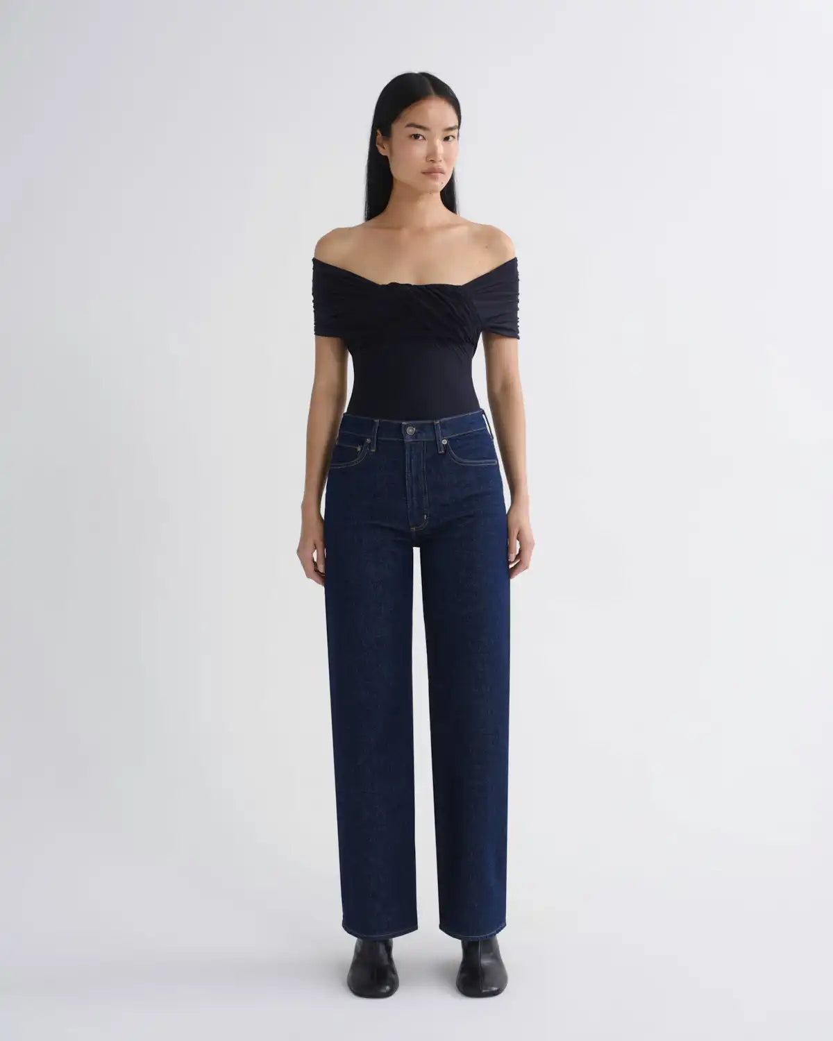 Harper Straight Jean (Stretch) in Reissue