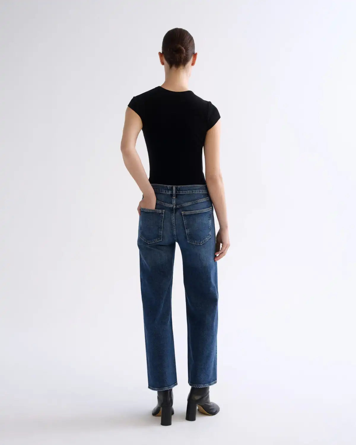 Harper Crop Jean (Weightless Stretch) in River