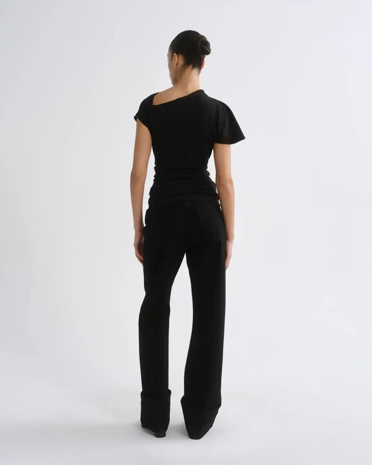 Beckly Tee in Black