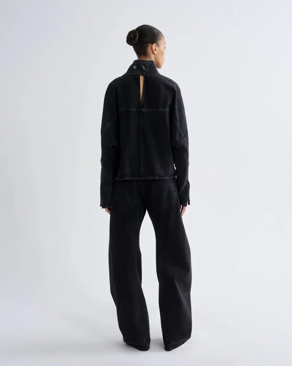 Spiral Jean (Weightless) in Vanta