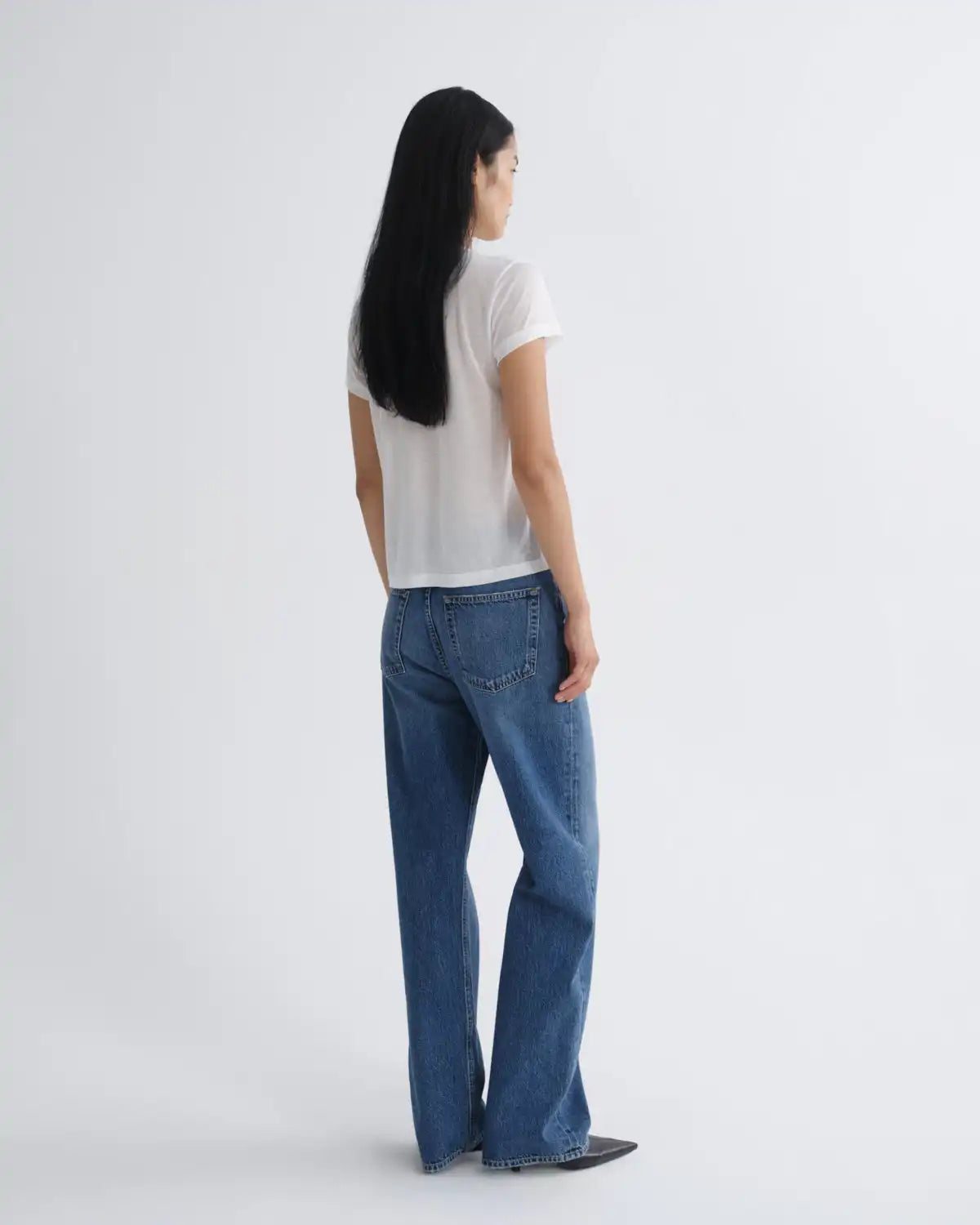 Vintage Loose (Weightless) in Curb