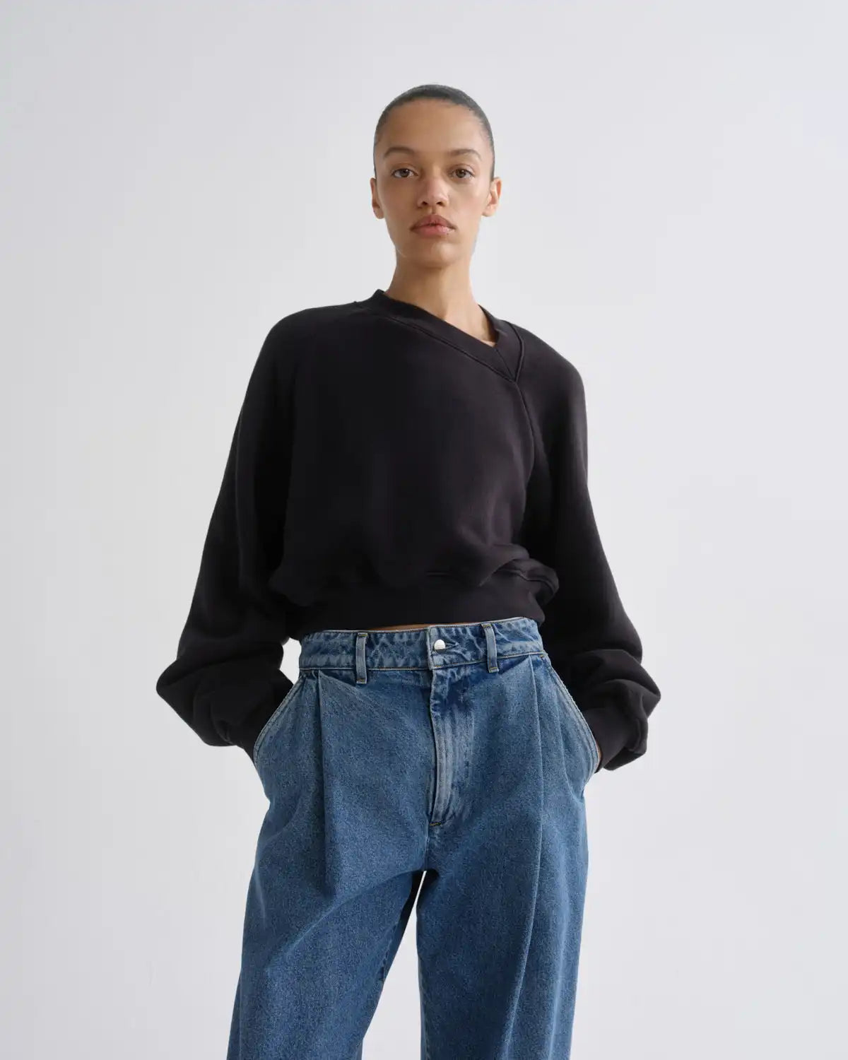 Walsh Sweatshirt in Washed Black