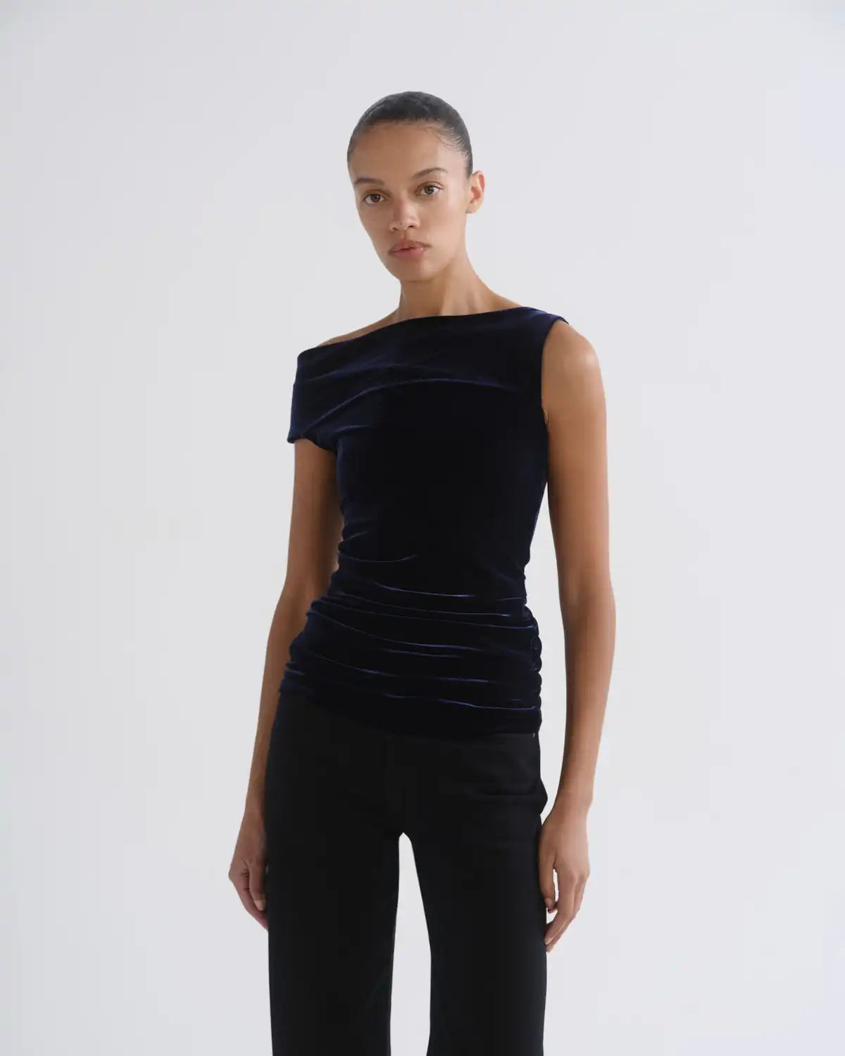 Carlin Top (Velvet) in Royal