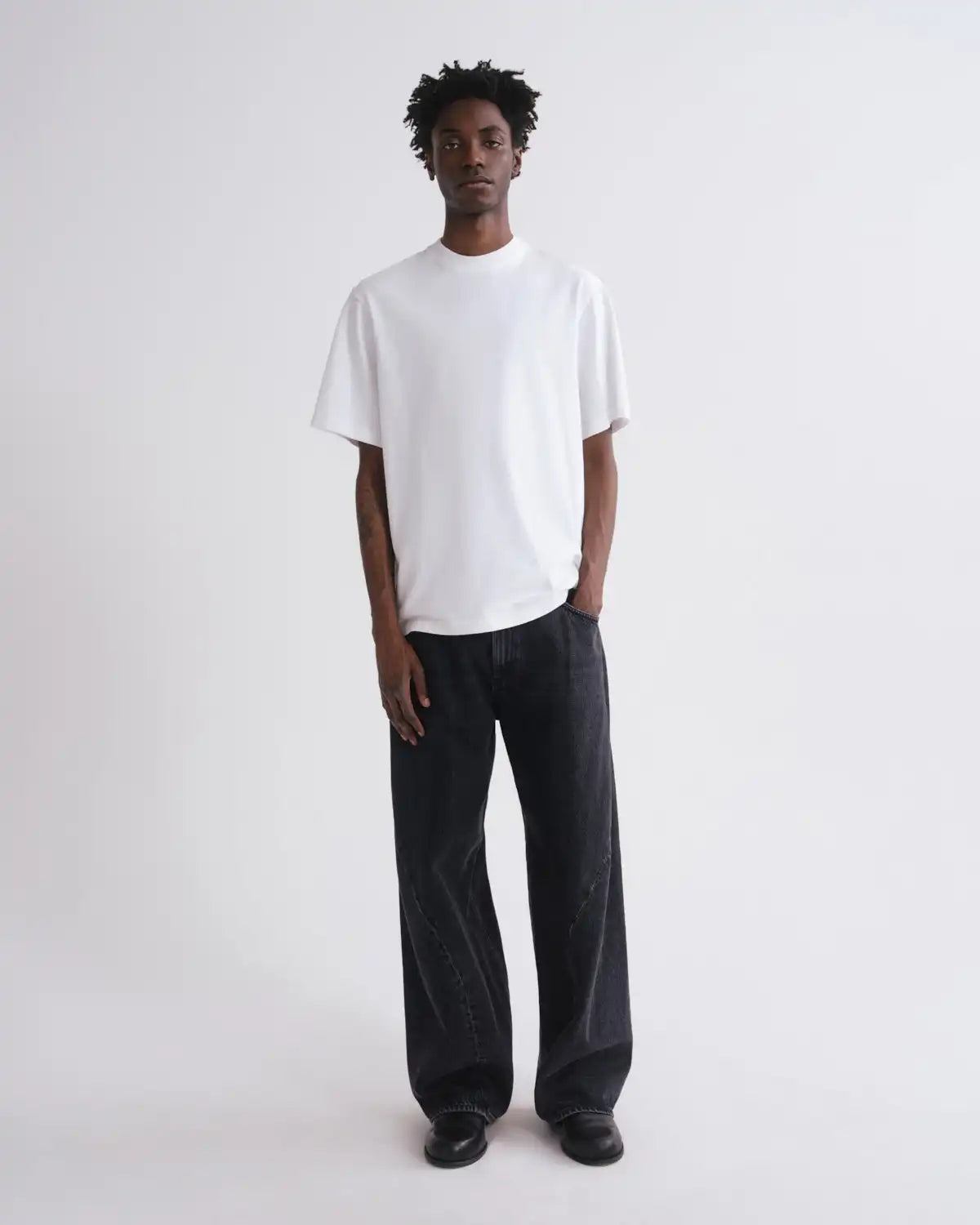 Twist Front Curve Jean in Ikon
