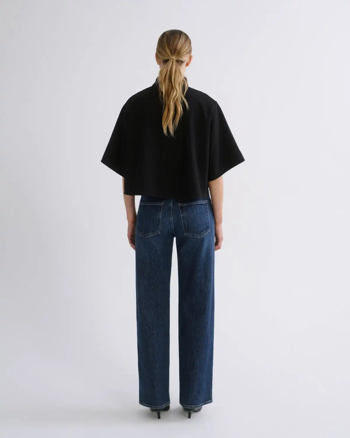 Harper Straight Jean (Stretch) in Echo