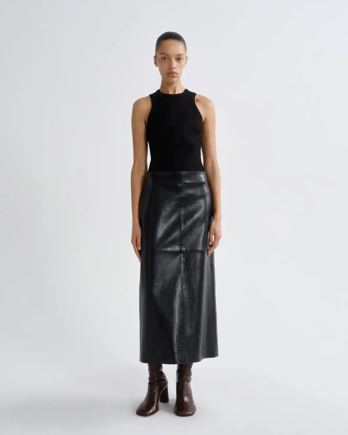 Hikson Skirt (Recycled Leather) in Detox