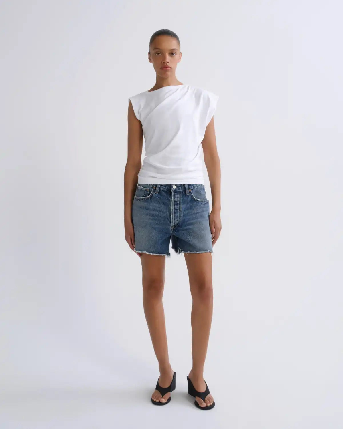 Nye Short in Bounty