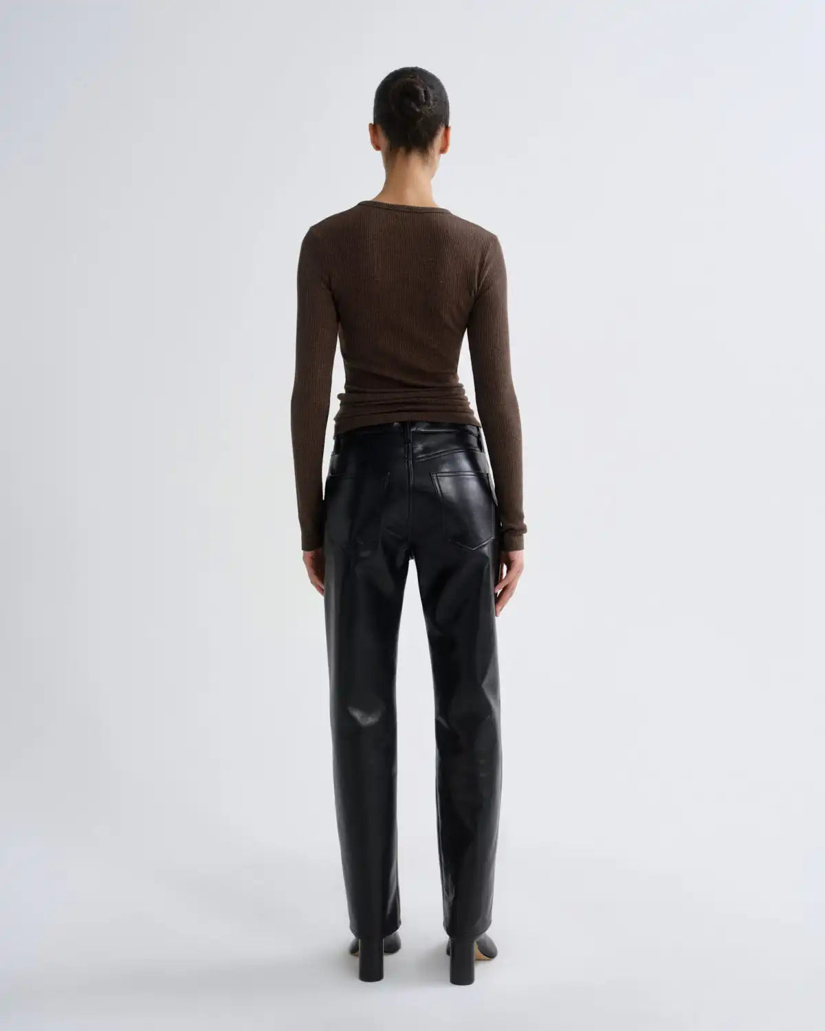 Delphi Slim Tee in Lizard