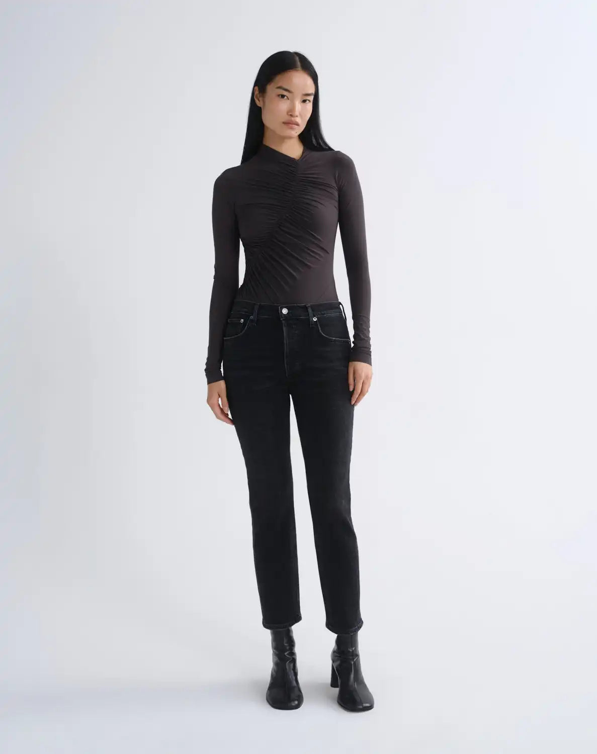 Riley High Rise Straight Crop (Stretch) in Panoramic
