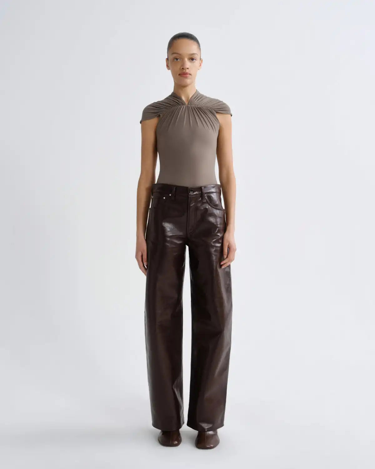 Arc Jean 32" (Recycled Leather) in Madera
