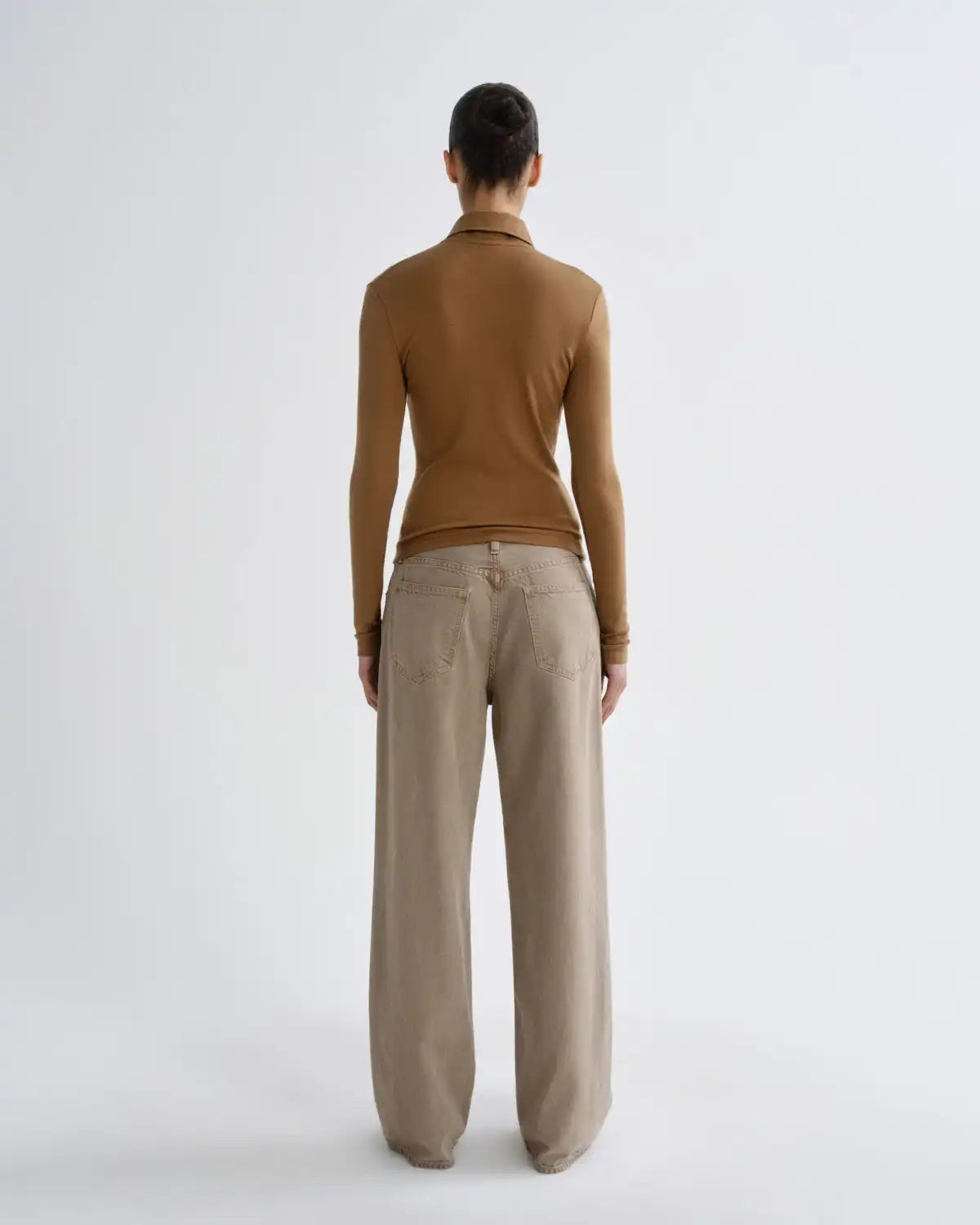 Amos Polo in Honeycomb