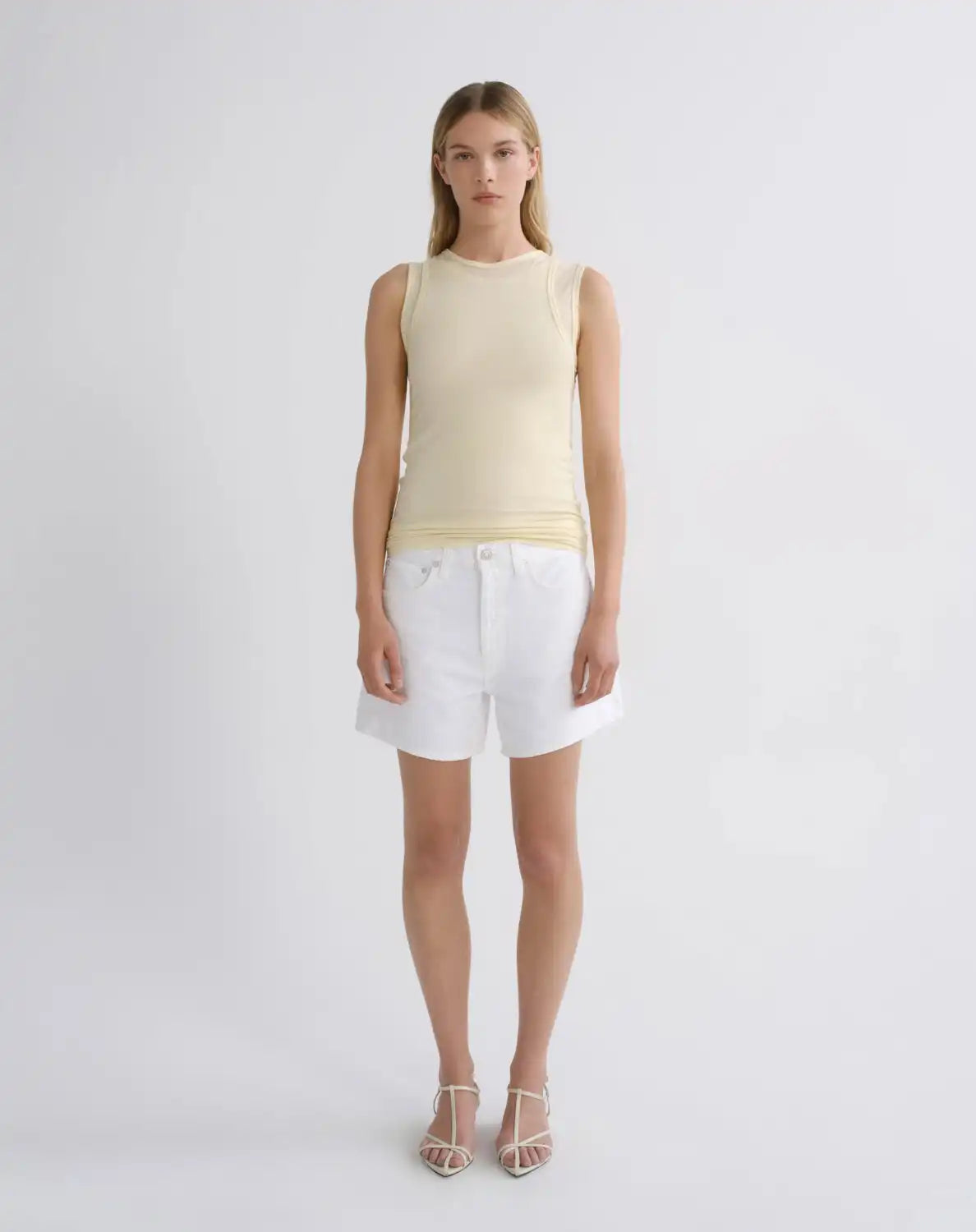 Parker Long Short in Marshmallow