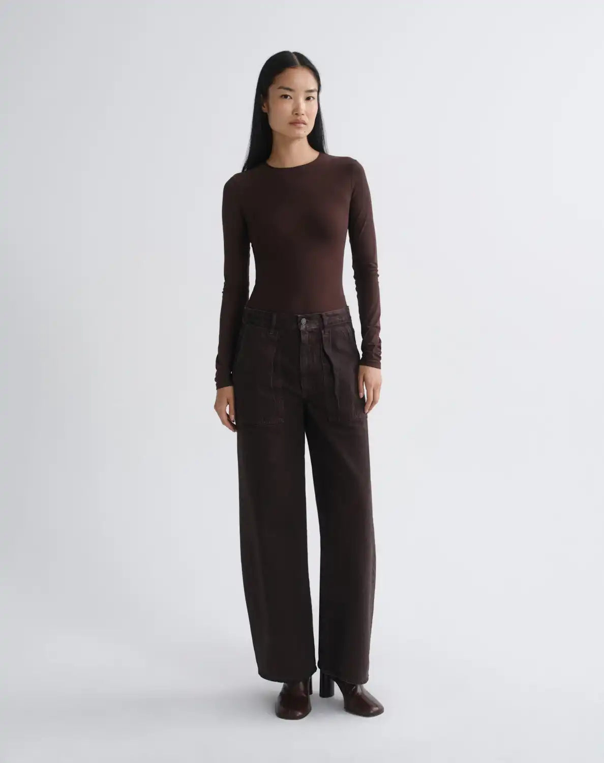 Low Curve Utility Jean in Deep Roast