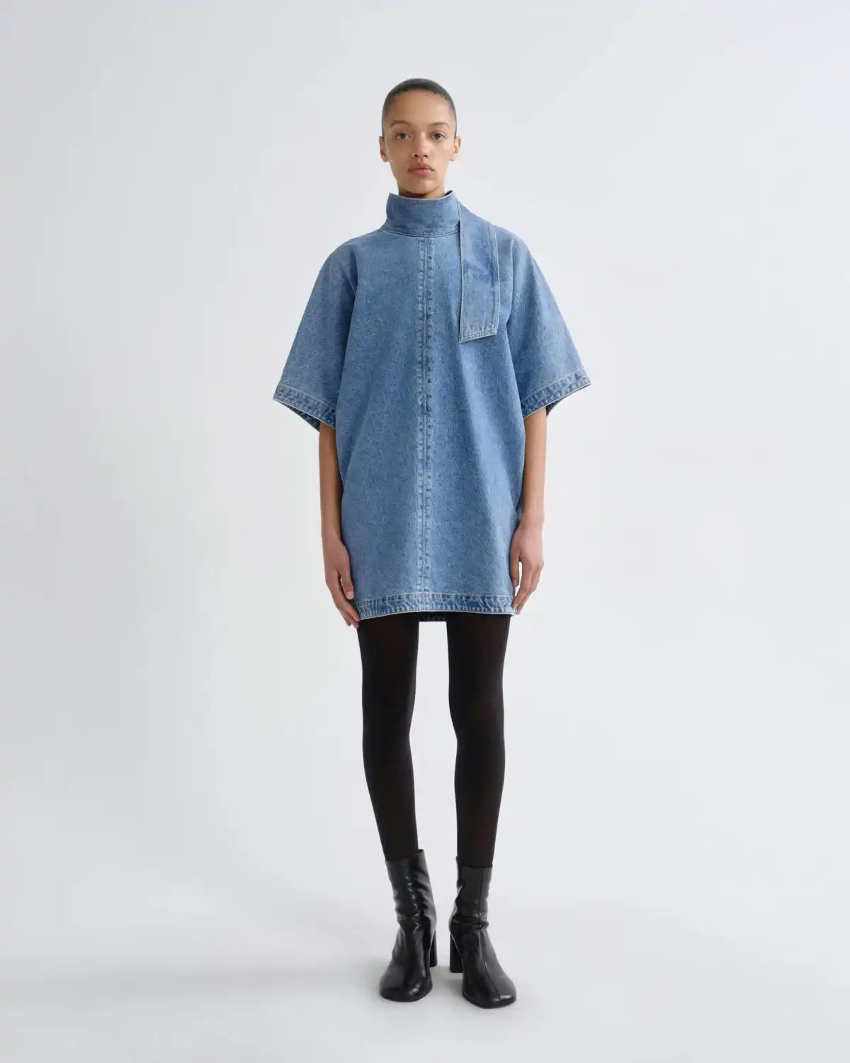 Kembra Dress (Weightless) in Magnify