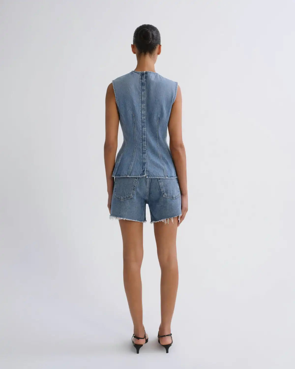 Parker Long Short in Skywave