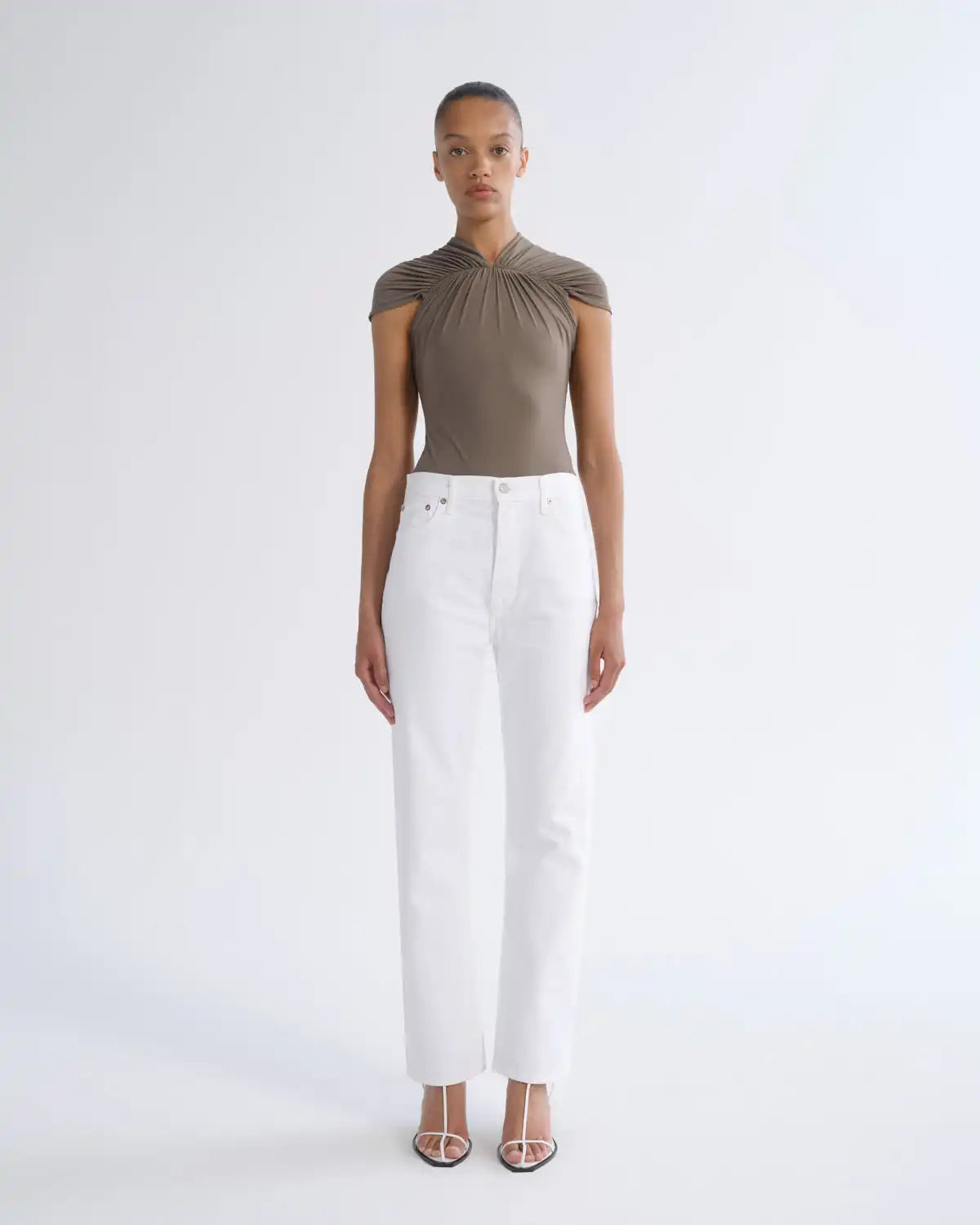 90's Pinch Waist High Rise Straight in Marshmallow