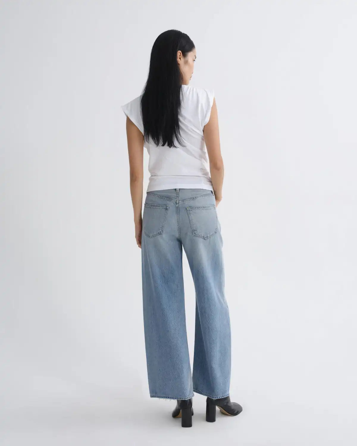 Low Curve Crop Jean (Flyweight) in Reset