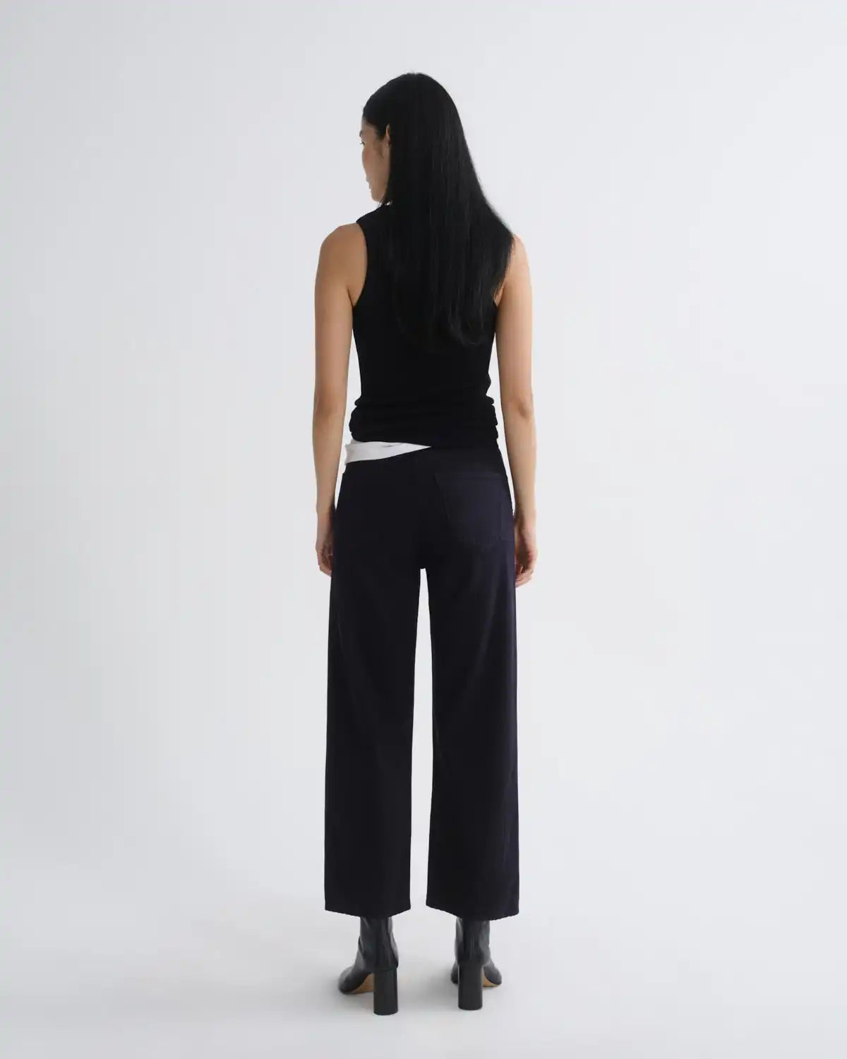 Ren Jean Petite 25" (Flyweight) in Obscura