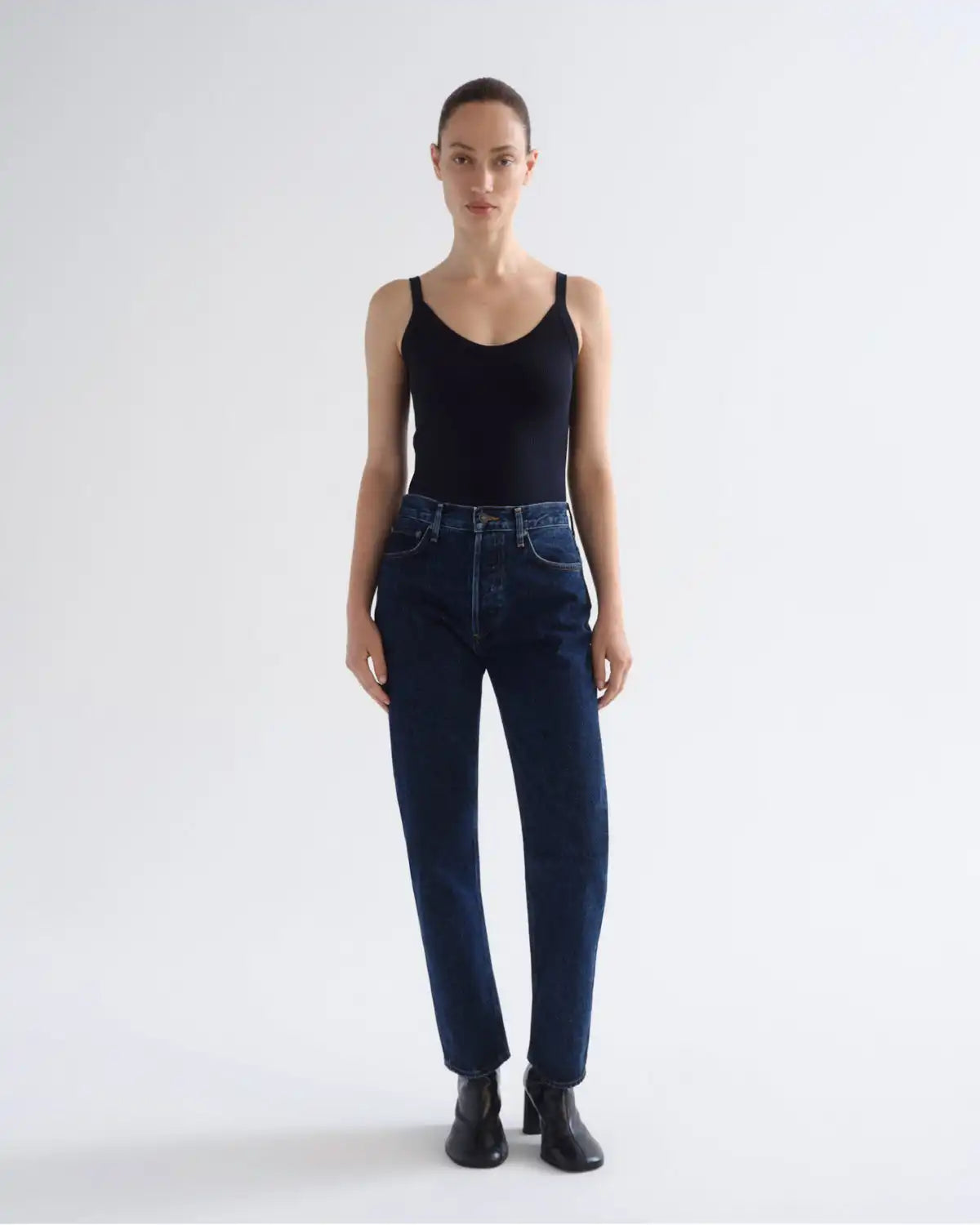 90's Pinch Waist High Rise Straight in Pendulum