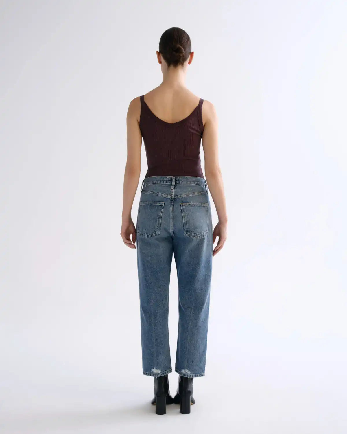 90's Crop Mid Rise Straight in Hooked