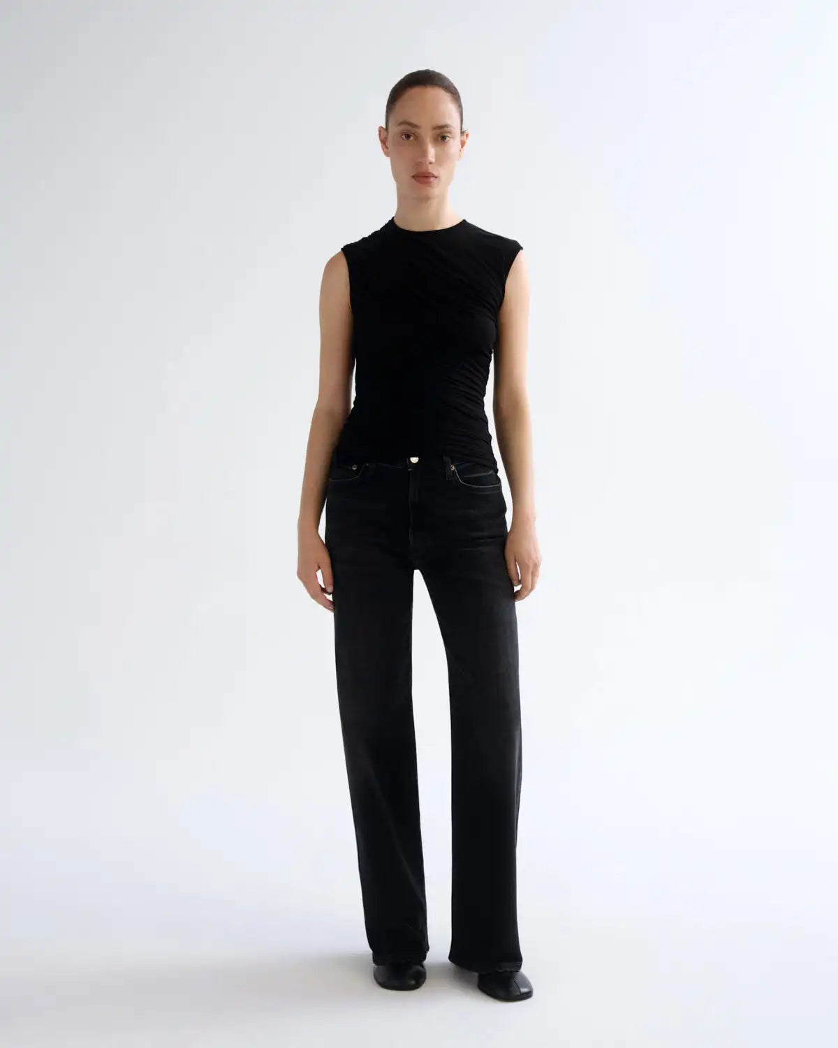 Harper Straight Jean (Weightless Stretch) in Hush