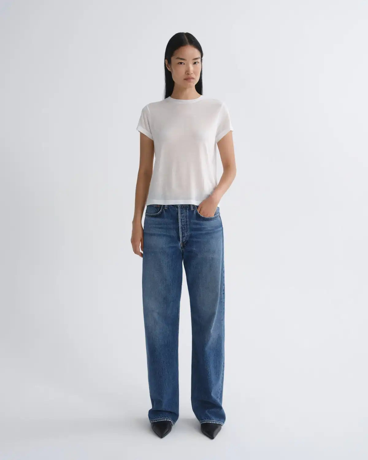 Vintage Loose (Weightless) in Curb
