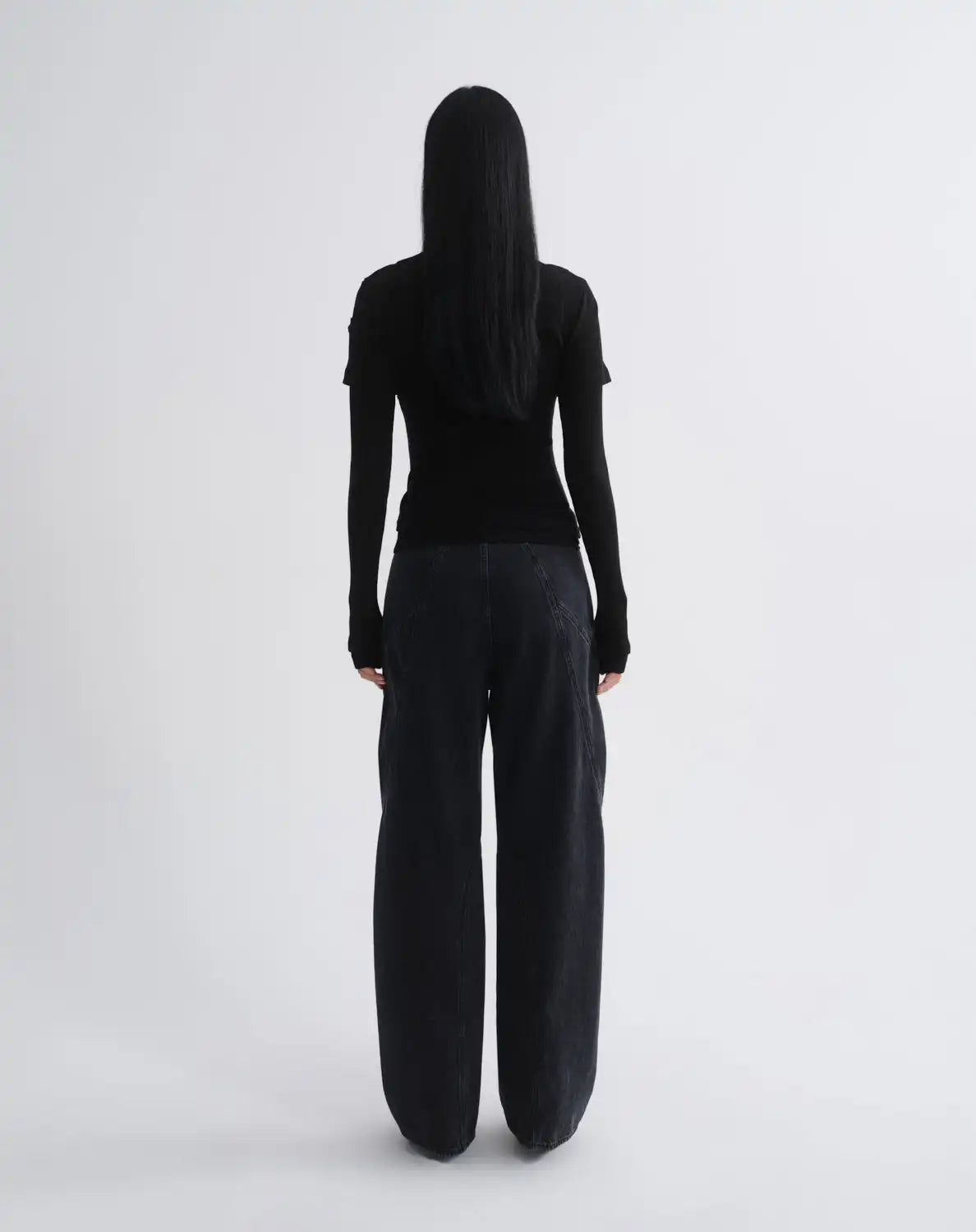 Reena Jean (Weightless) in Vanta
