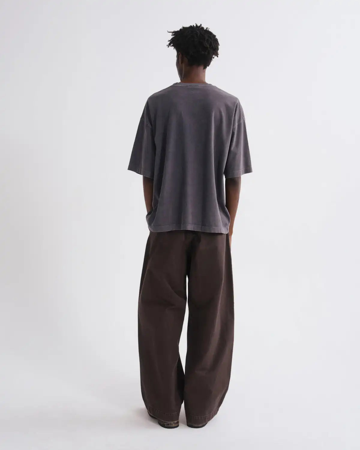 Portman Tee in Washed Grey